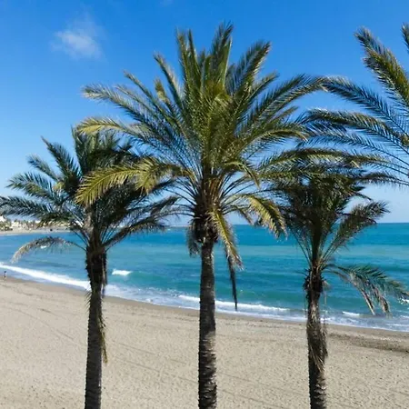 Apartamento Piscina, Playa Parking A 5 Min Caminando Del Puerto De Benalmádena